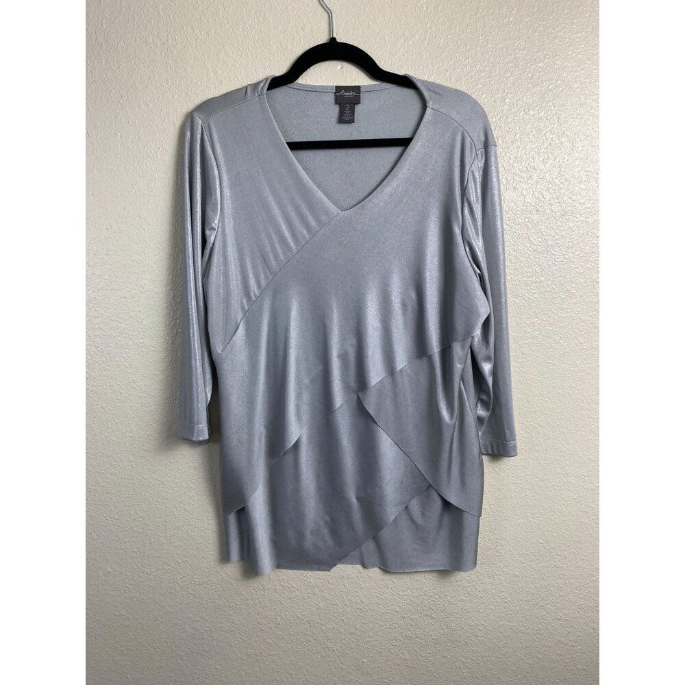 Chico's 2 Silver Gray V-Neck 3/4 sleeve Ruffle Top size Large Metallic Event